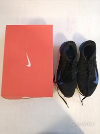 scarpe nike ginnastica training uomo EU44 nero blu