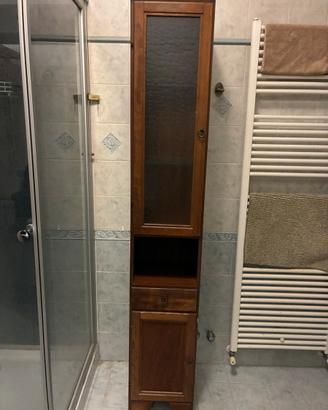 Mobile a colonna da bagno