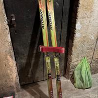 sci alpinismo da gara Atomic, attacchino e pelli