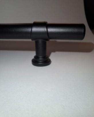 8 maniglie LONTAN alluminio/metallo nero interasse