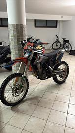 Moto competizione ktm 250