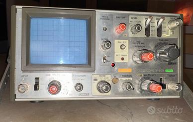Oscilloscopio Hotachi V-209