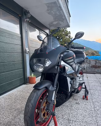 Aprilia RSV1000