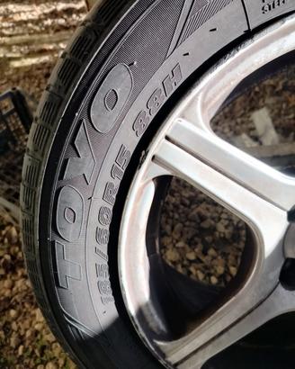 Gomme auto 185/60/15