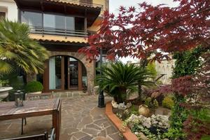 Ampia villa indipendente vicino a Matera – Ideale