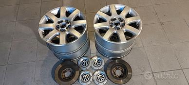 4 CERCHIONI LEGA - 2 DISCHI FRENI - 1 RUOTA SCORTA