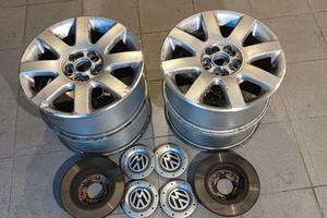 4 CERCHIONI LEGA - 2 DISCHI FRENI - 1 RUOTA SCORTA