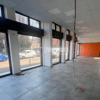 Locale Commerciale a Paderno Dugnano 1 locali