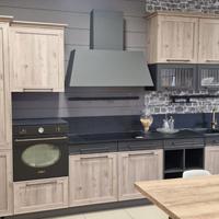 Cucina lineare 423 cm completa di elettrodomestici