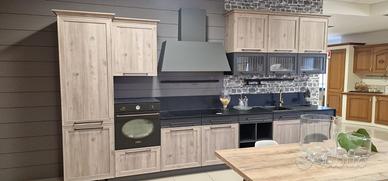 Cucina lineare 423 cm completa di elettrodomestici