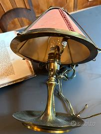 Lampada in ottone e tessuto