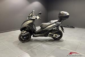 PIAGGIO MP3 300 i.e