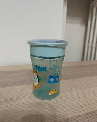 Bicchiere magico Nuk bambini
