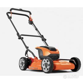 RASAERBA A BATTERIA HUSQVARNA LB 144I