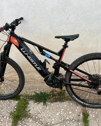MTB Whistle E-Bike full suspension