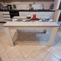 tavolo allungabile+ 4 sedie 