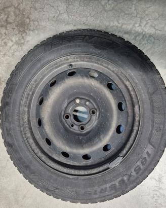 4 GOMME INVERNALI Seminuove 185/65R15 - 92T + CERC