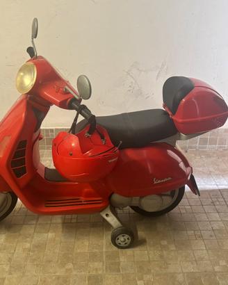 Vespa elettrica, giocattolo