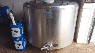 Trasporto latte completo e frigo latte