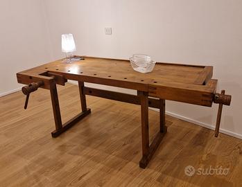 Banco da falegname restaurato (Scrivania o tavolo)