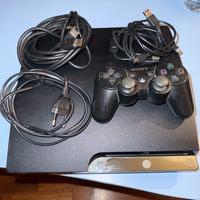 PS3 con controller e cavo HDMI