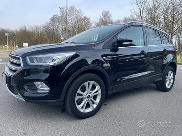 Ford Kuga 1.5 TDCI 120 CV S&S 2WD*Navi*Euro6 *Cerc