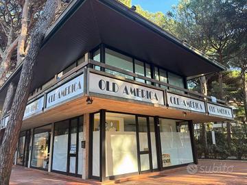 2 negozi a Milano Marittima in pieno centro