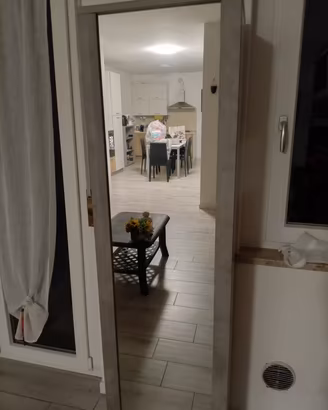 scarpiera con specchio