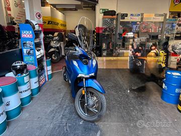 Honda SH 150 - 2025