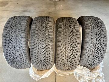GOMME INVERNALI NOKIAN 225/50 R17 BUONE CONDIZIONI