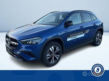 Mercedes-Benz GLA 180 d Automatic Advanced Pr...