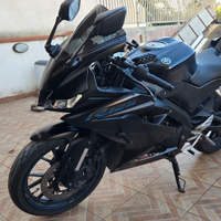 Yamaha yzf r-125