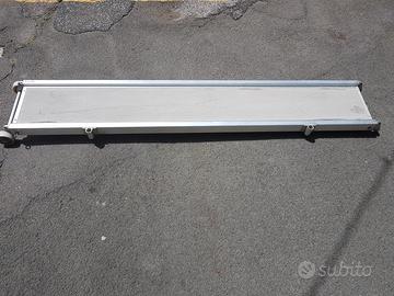 Passerella in alluminio