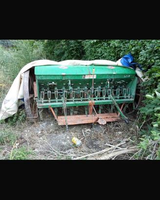 Seminatrice 13 falcioni