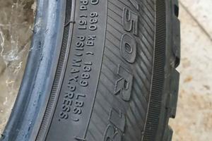 Toyo snowprox  215/50 r18