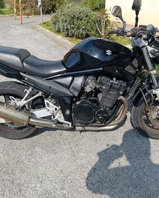 Suzuki bandit gsf 650