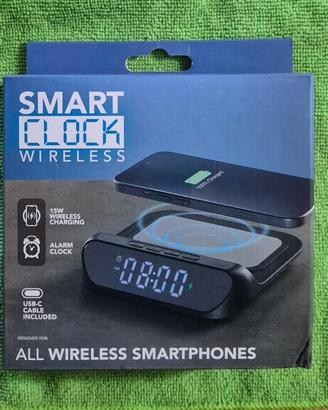 Orologio intelligente con ricarica smartphone