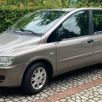 Multipla