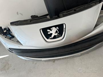 Paraurti peugeot 207