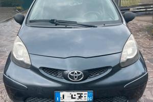 Toyota Aygo Now anno 2007 - per neopatentati