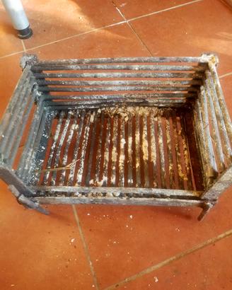 cestello in ferro per caminetto 