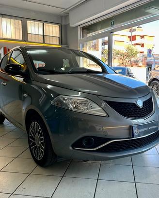 LANCIA Ypsilon 1.2 69 CV 5p. Gold EURO 6
