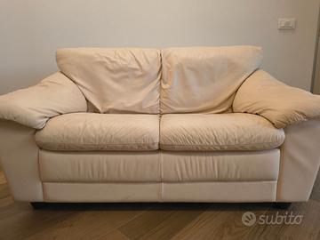 Divano 2 posti in pelle color crema / panna (145 c