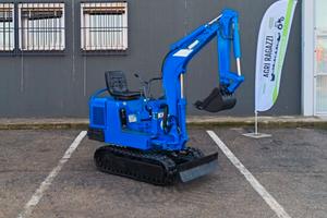 MINIESCAVATORE - KOBELCO SK007 - CINGOLI NUOVI