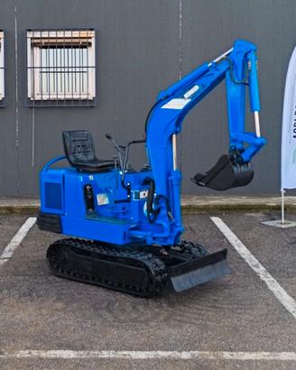 MINIESCAVATORE - KOBELCO SK007 - CINGOLI NUOVI