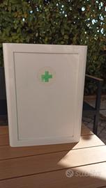 Armadietto Cassetta Pronto Soccorso Medicinali 