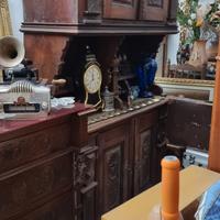 credenza antica 