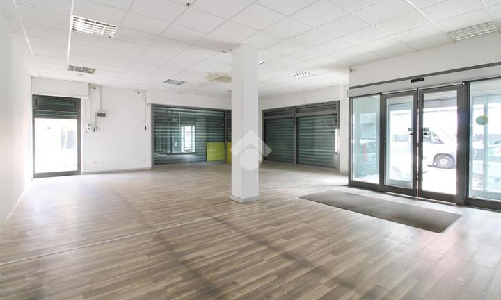 NEGOZIO A PORTO SANT'ELPIDIO