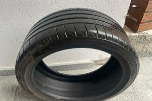 Brigedstone Potenza Sport. Misura 225/40/18 92 y.