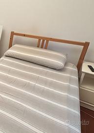 Lettini singoli in legno con rete